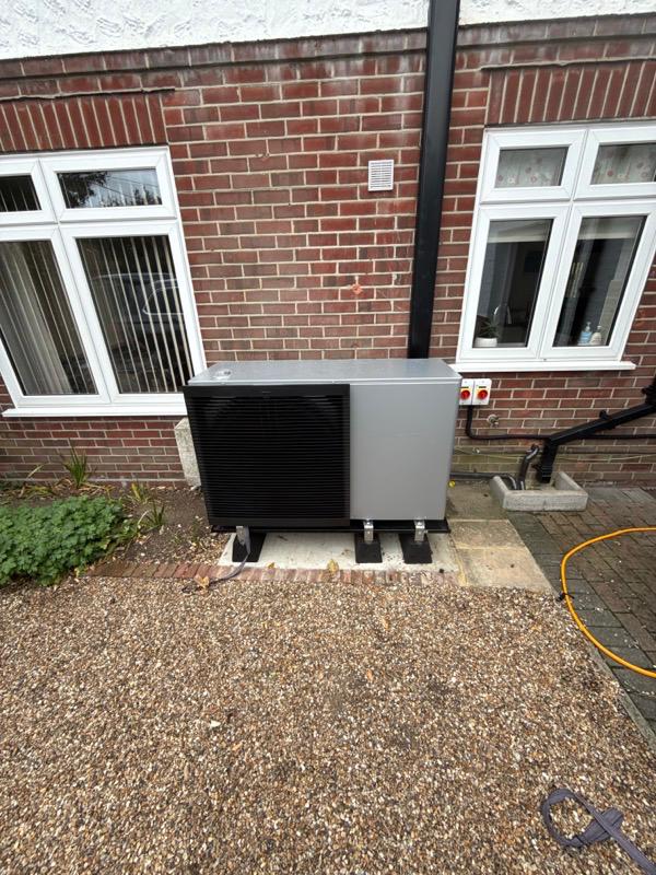 TPS Eco renewable energy installation in Kent - Project 2