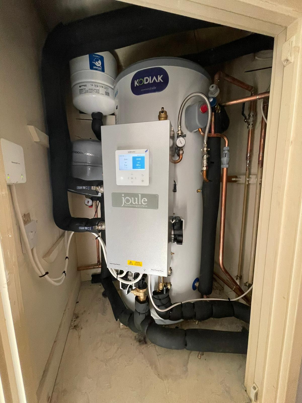 TPS Eco renewable energy installation in Kent - Project 30